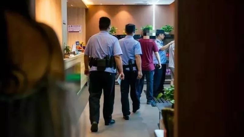 足浴店跨界创新 理发服务成吸金新招